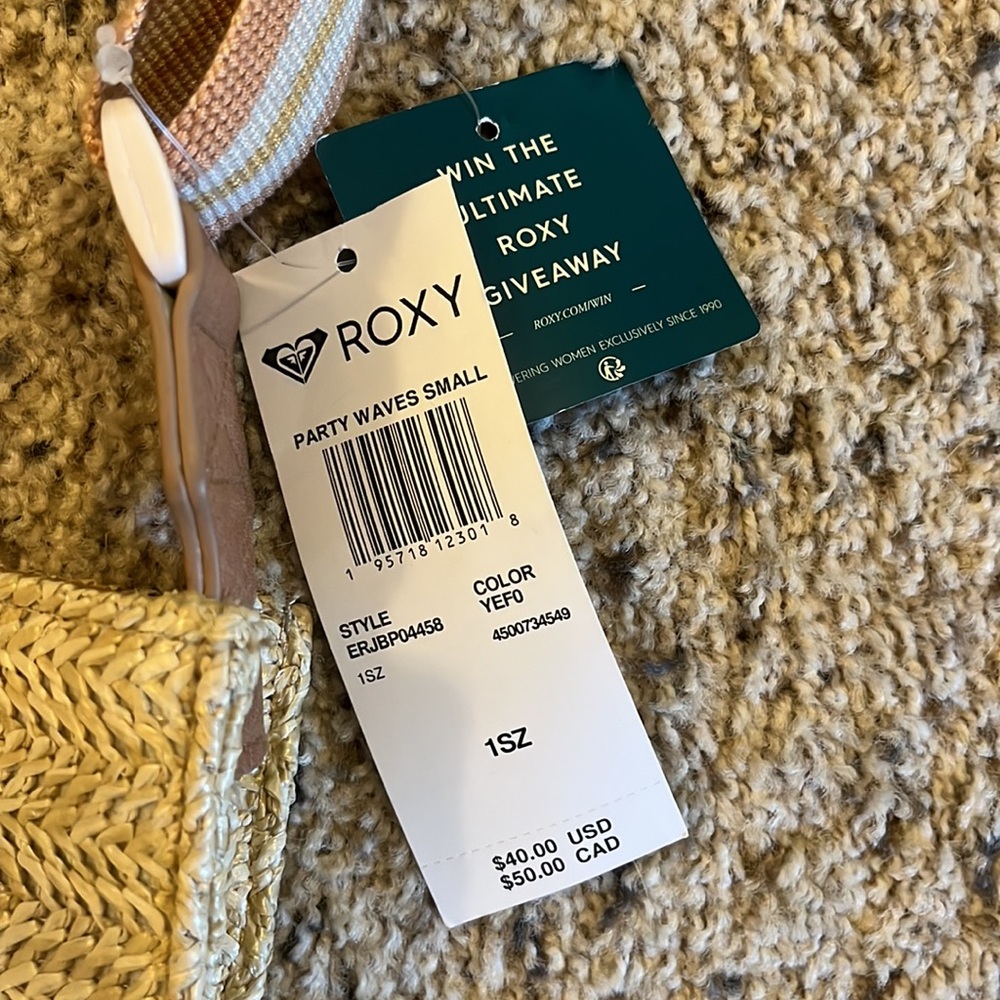 NWT Woven Roxy Purse - Picture 6 of 6